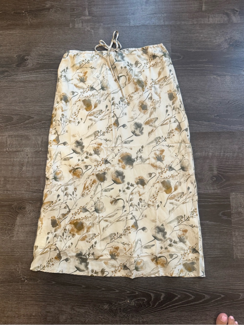Together Floral-Print Cream Midi Skirt with Drawstring